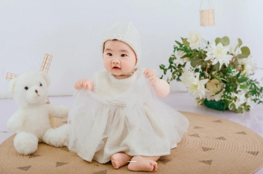 河源怀孕初期肚子胀得难受